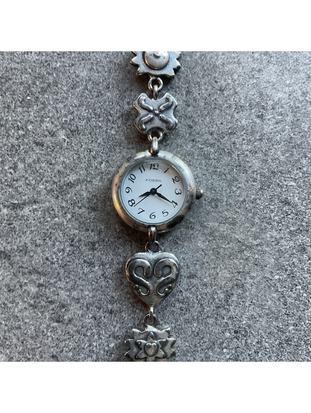 Vintage Fossil Watch EC-8715 C Silver Charm Bracelet Heart Starburst Toggle D5